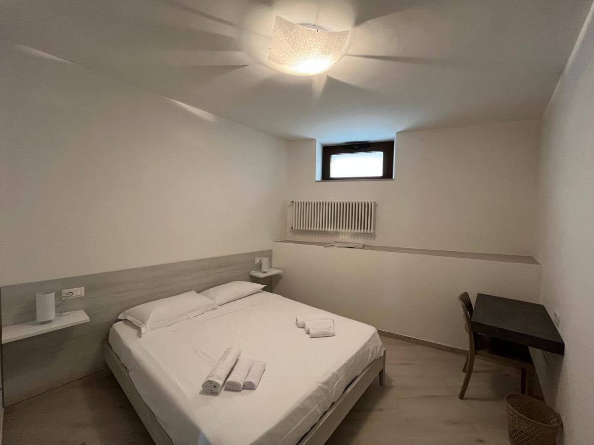 Residenza Sant'Angelo - Bike&Trekking House Apartment Pietrapertosa Luaran gambar